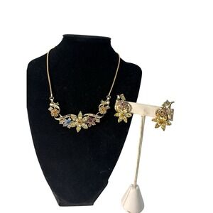 Vintage Signed Coro Adolph Katz Honore Flower Garden Necklace ClipOn Earring Set